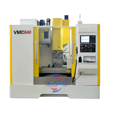 Vmc650 Centro di lavorazione verticale CNC Torno di taglio del metallo Vmc Torno di fresatura