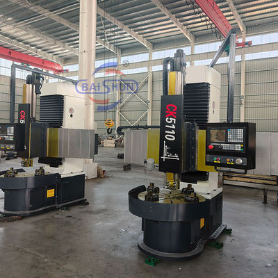 Macchine per il tornio in metallo Usate per il tornio CNC Macchine per il tornio verticale a colonna singola