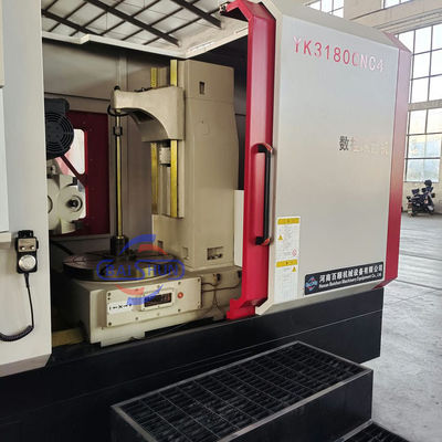 4 assi YK3150 Macchina per il taglio degli ingranaggi Macchina per il taglio degli ingranaggi CNC