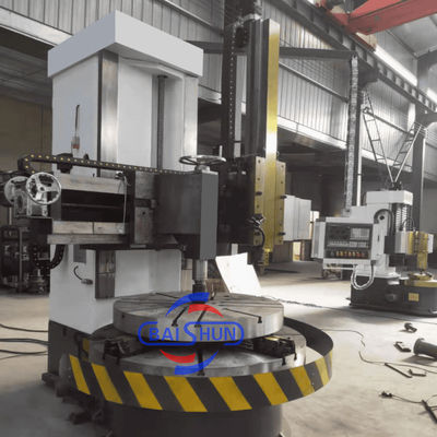 Tornio verticale CNC CK5112 con diametro massimo di tornitura 1200mm, altezza massima 1000mm e sistema Siemens 828DD