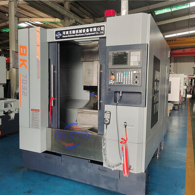 Fresatrice per scanalature CNC con chiusura completa BK7032 Velocità registrabile della slitta Tavola CNC asse X Y con avanzamento